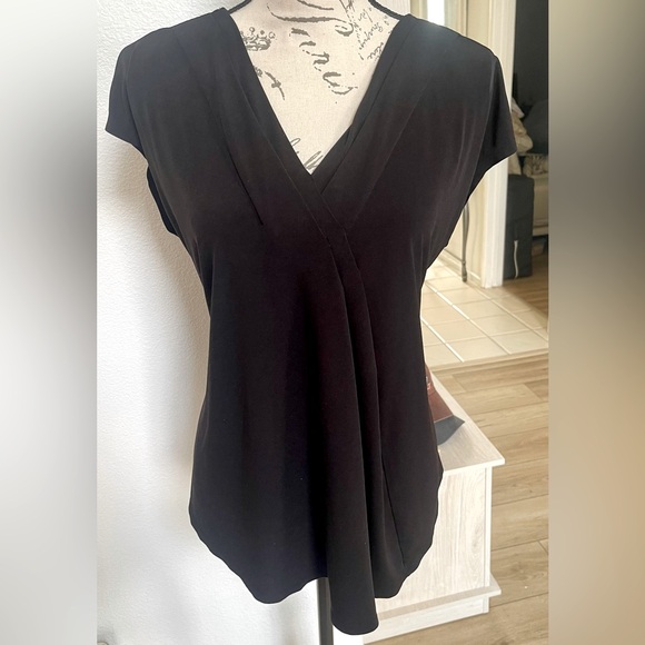 Lane Bryant Black Sleeveless Shell. - Picture 1 of 2